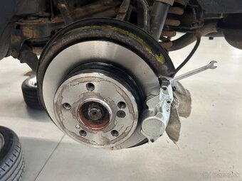 Mercedes-Benz W124 230CE ZIMNÁ ZNÍŽENÁ CENA - 17