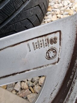 5x112 R17 orig. Škoda Octavia III-IV + 205/55 R17 Conti. - 17