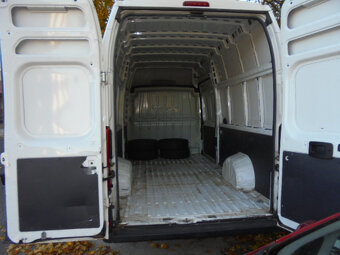 Peugeot Boxer 2.2 BlueHDi 165k L4 H3 r.v.12/2019 - 17