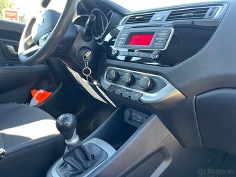 KIA Rio 1.25 benzín - 17