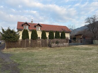 REZERVOVANÉ: NA PREDAJ ZARIADENÝ RODINNÝ DOM - 17