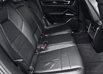Porsche Cayenne S 441k ZÁRUKA DO 9/2027 324 kw - 17