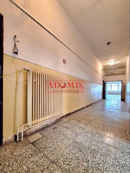 ADOMIS - prenájom priestorov 140m2 + 100m2,nakladacia rampa  - 17