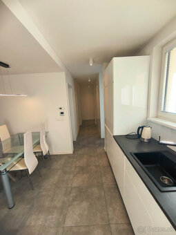 Iba u nás 2i BEZRUČOVA RESIDENCE,balkón,loggia,garáž.státie - 17