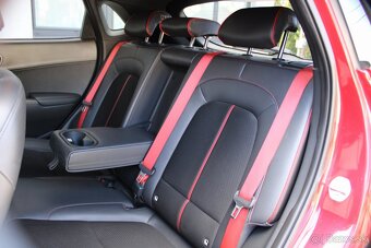 Hyundai Kona 1.6 T-GDi - 17