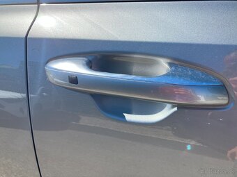 Kia Sorento 2.2 CRDi Gold 148 kW, A8, 4x4 ZÁRUKA KIA - 17