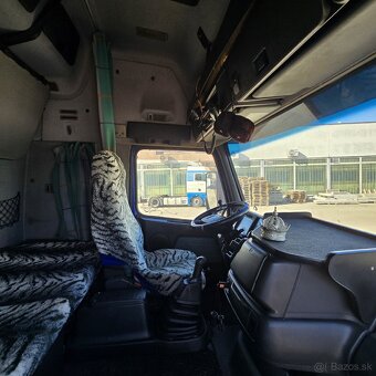 VOLVO FH 12 420, r.v.2000, EUR 3 - 17