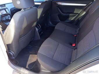 Škoda Octavia 3 Combi 2.0TDi DSG - 17