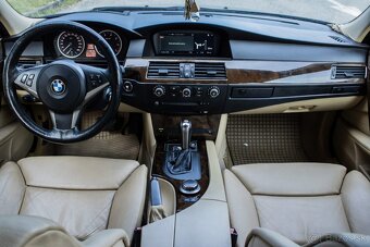 BMW Rad 5 540 i A/T - 17