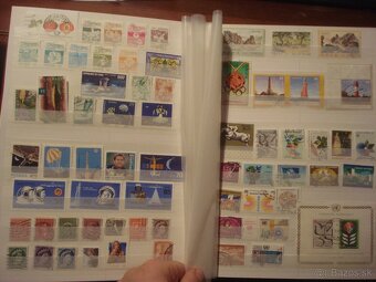 60 str. album A4 + 1300 rôznych známok Nemecko Európa Svet - 17