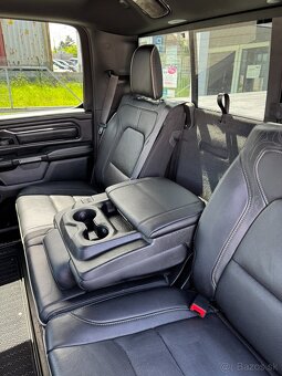 Dodge Ram, LIMITED, 2022, nehavarovaný - 17