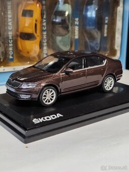 Škoda Octavia modely mix 1:43 - 17