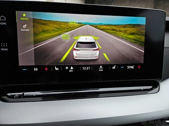 Škoda Octavia 4 Combi 2.0 TDI Style DSG - 17