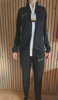 Nike (Mikiny, bundy, súpravy) - 17
