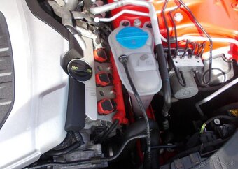 Audi S4 3,0 245KW perf.stav benzín automat 245 kw - 17