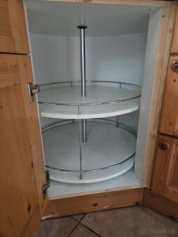 Masívna kuchynská linka z Nemecka so spotrebičmi - 17