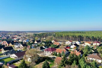 | priestranná novostavba s vysokým technologickým štandardom - 17