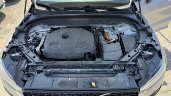 Volvo XC60 2,0 T6 Plug IN HYBRID Ultimate DARK AWD A/T, 184k - 17
