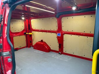 Predám Ford Transit Custom 2,0 - 17