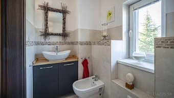 Dvojgeneračný RD v tichej časti Malá Ida, pozemok 1149 m2 - 17