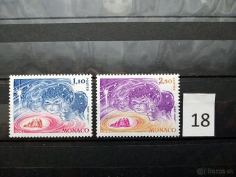 Poštové známky č.813 - 20 sérií SVET - 17