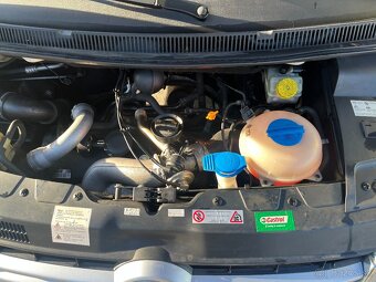 Volkswagen T5 multivan 2,5 TDI 96kW - 17