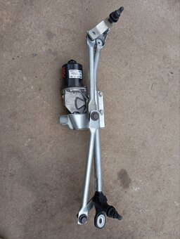 BMW 1 118i e87 rozpredám - 17