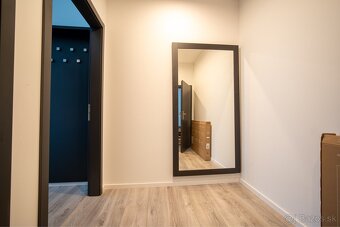 2 izbový byt prenájom 60m2, Hradný vrch, Staré Mesto, BA - 17