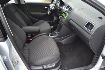 VW POLO 1.2 TSI HIGHLINE, XENÓNY, TEMPOMAT, EL.ŠÍBER - 17