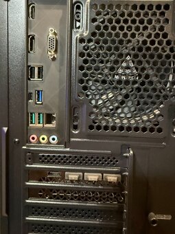 Herný počítač i5-12400F / RTX 3060 Ti / 16GB / 500GB SSD - 17