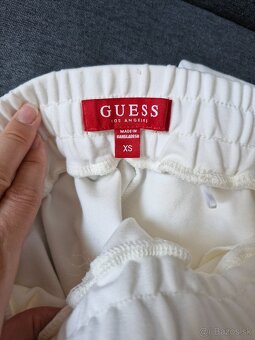 Guess 2x biela a smotanova biela teplakova suprava - 17