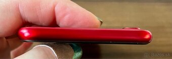 Predám IPhone 8 Red Edition - 17