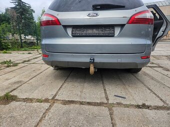 Ford Mondeo MK4 2.0 96 kW manual - 17