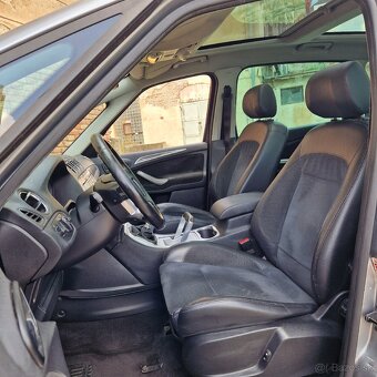 Ford S-Max 2.0 TDCI Titanium - 17