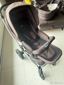 Kočiar Chicco trojkombinace - 17