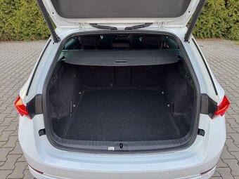Škoda Octavia Combi 2.0 Elegance Sportline DSG A/T - 17