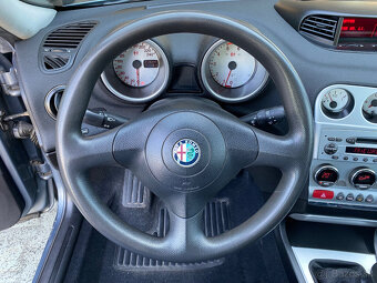 Alfa Romeo 1.9 JTD PROGRESSION - 17