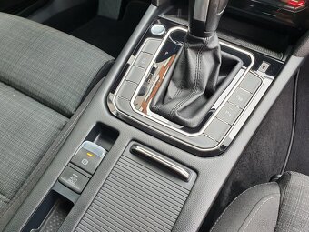 VW Passat B8 Variant 2.0TDI 147kW DSG - záruka Autodraft - 17