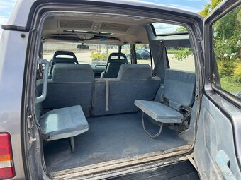 LAND ROVER DISCOVERY I. 200 TDI - 17