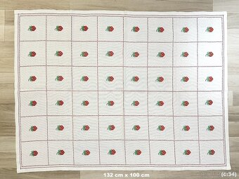 Vyšívané obrusy - 17