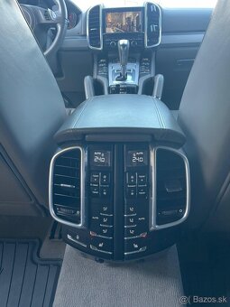 Porsche Cayenne 3.0Tdi 180kwPlatinum - 17