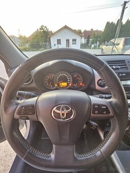 Toyota Rav4 D-4D 4x4 = 187243km , Bez korozie, Top Stav= - 17