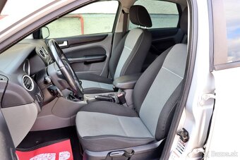 Ford Focus 1.6 16V Duratec Classic X - 17
