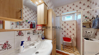 Na PREDAJ rodinný dom vo výbornej lokalite Bratislava - Ruži - 17