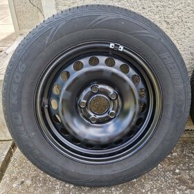 Sada 15" VW plechových diskov [1K0601027T] na letných pneu. - 17