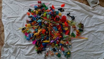 stare babiky, moncici,hracky... - 17