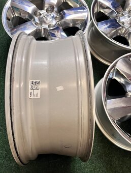 5x139.7 R20 Alu Dodge RAM 4. Generace Originál - 17