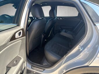 Kia XCeed 1.6 T-GDi Sport A/T - 17