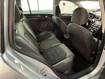 Volkswagen Golf Variant 2.0 TDI Highline DSG - 17