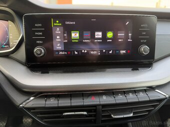 Škoda Octavia Combi 2.0 SCR TDi STYLE 85kW VIRTUAL COCPIT - 17
